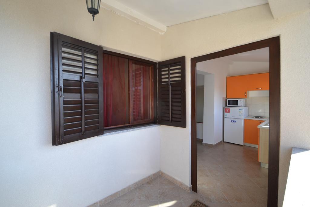 Apartments Kresan Sukošan Esterno foto