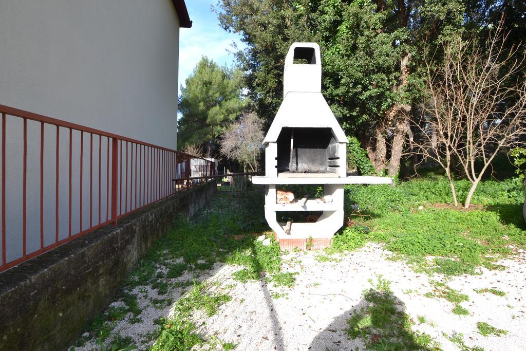 Apartments Kresan Sukošan Esterno foto