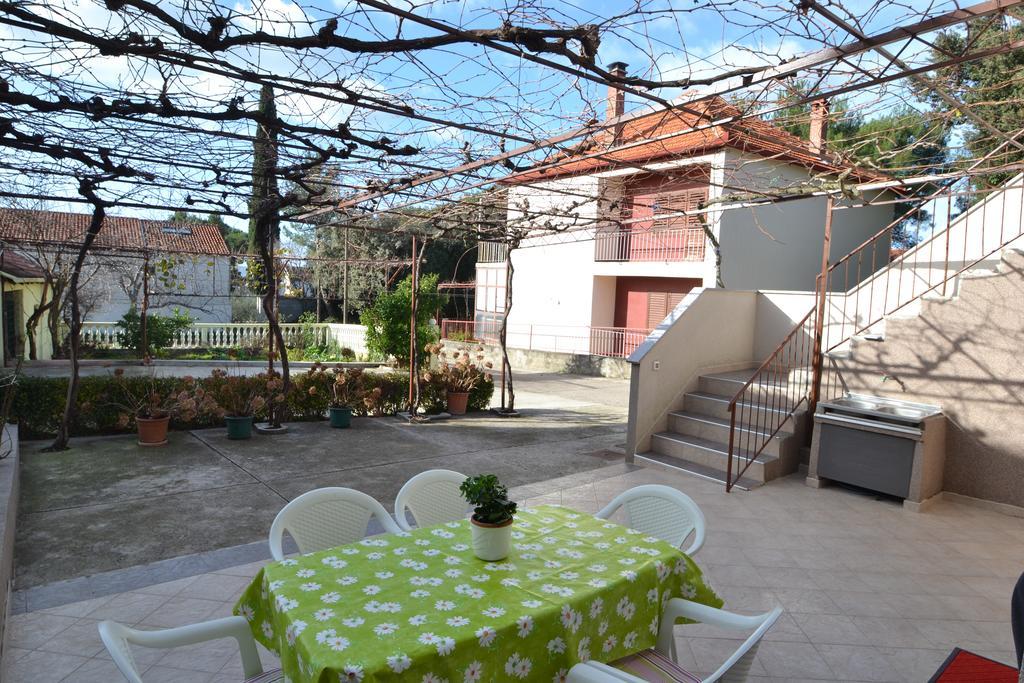 Apartments Kresan Sukošan Esterno foto